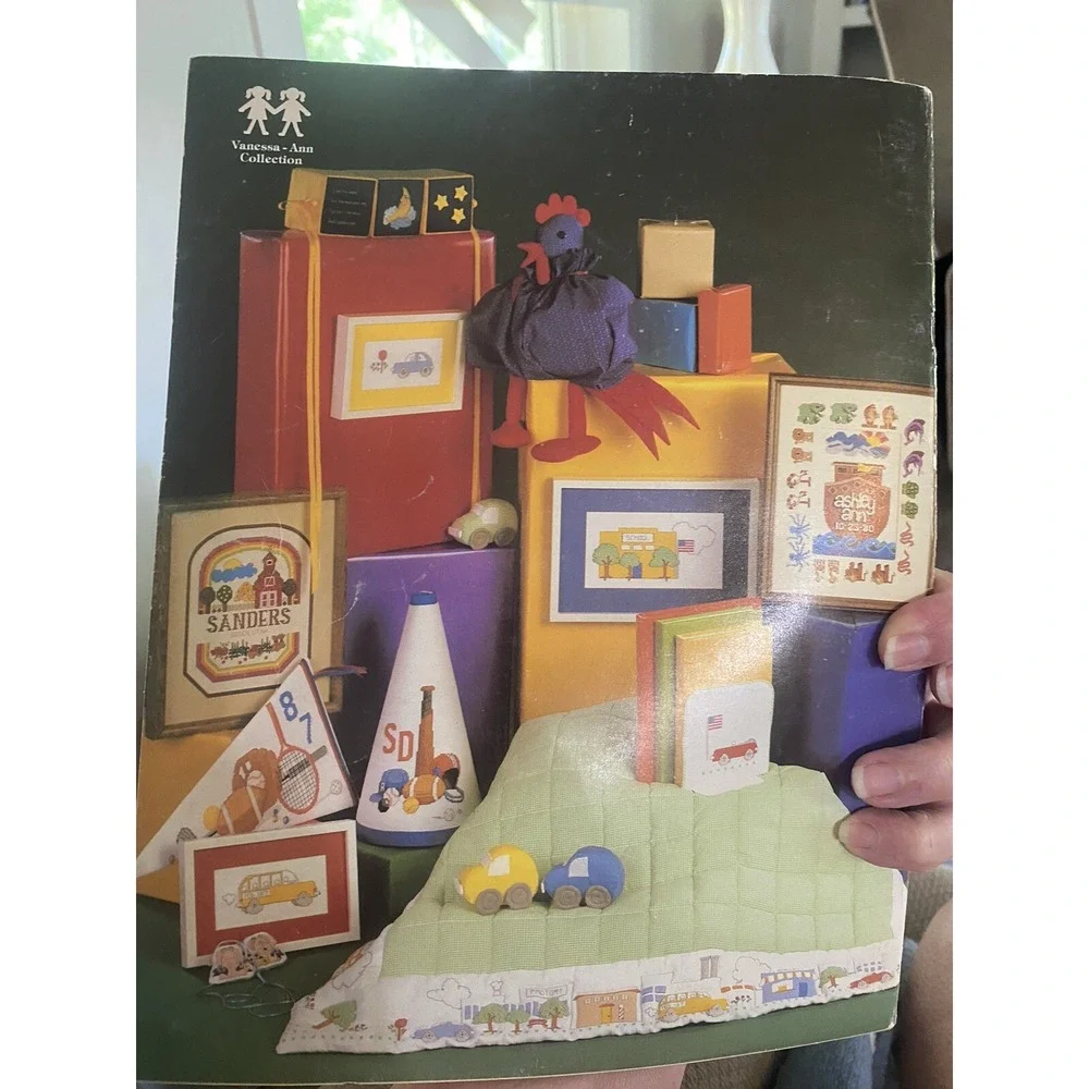 Vanessa-Ann Collection The Mistletoe Express Cross Stitch Quilting 1982 VAC 13